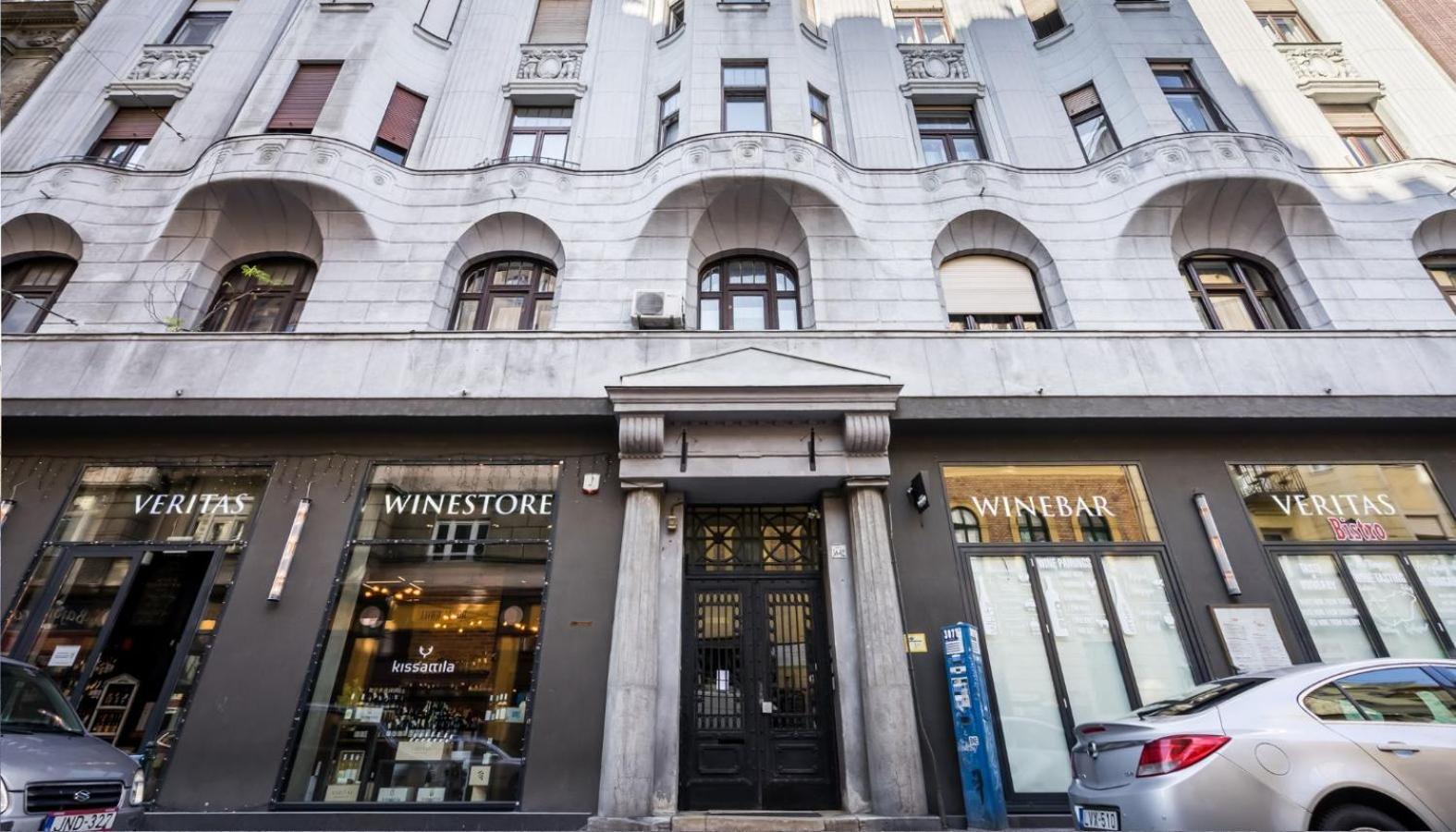 D58 - Grand Boulevard Royal Apartment - Best Location By Bqa Budapest Exterior foto